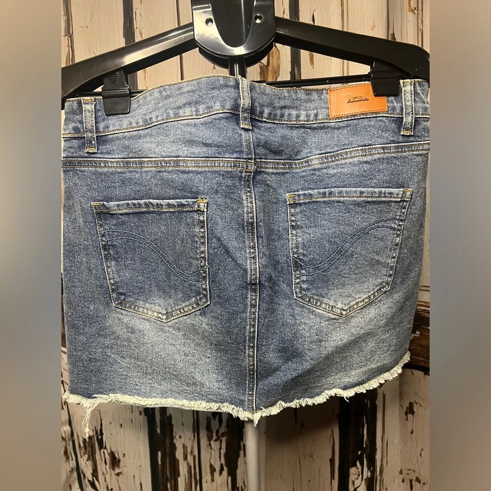 AKIRA Blue Denim Mini Skirt with Frayed Hem - Picture 6 of 8